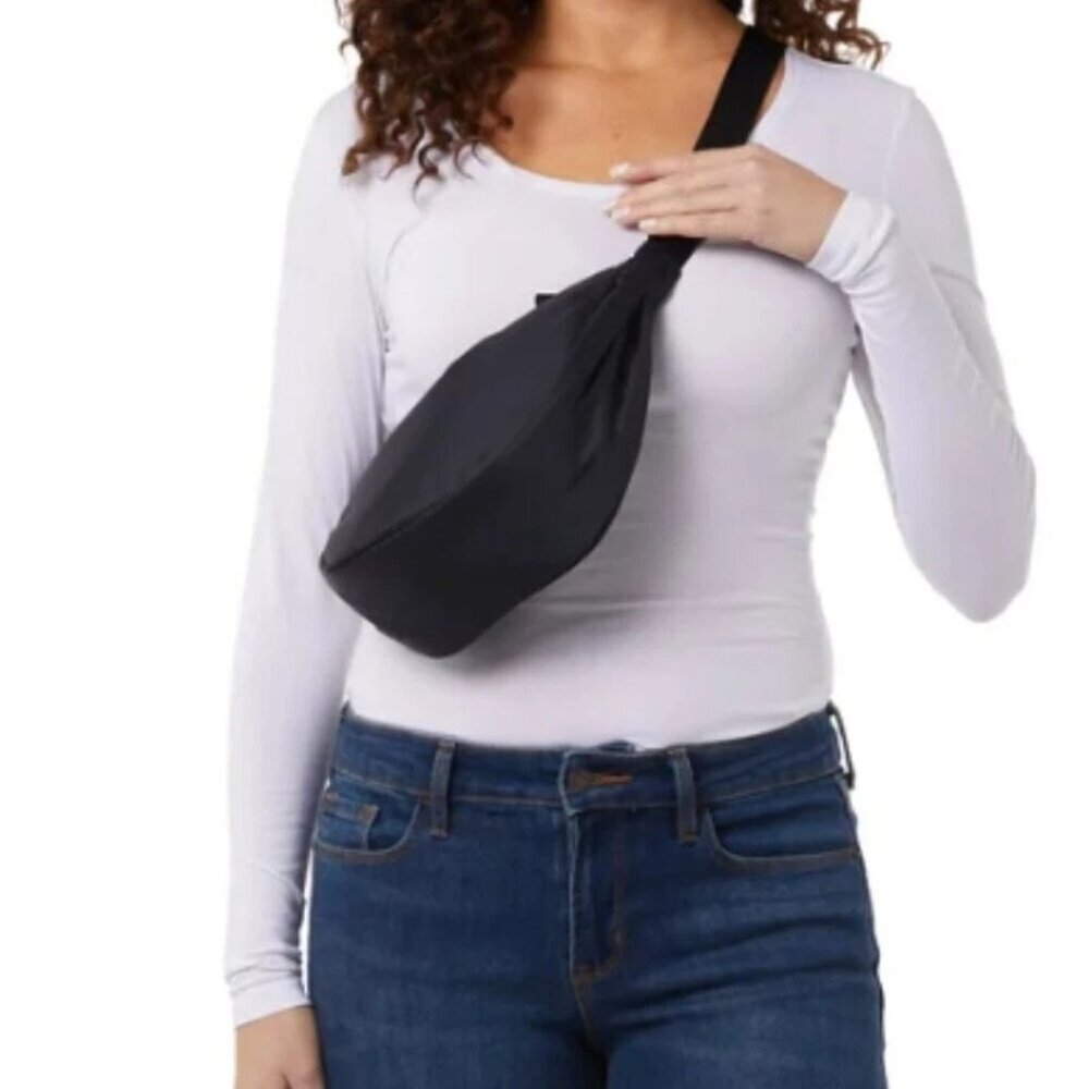 32 Degrees Cool Black Adjustable Crossbody Belt Bag With Zippered a2344